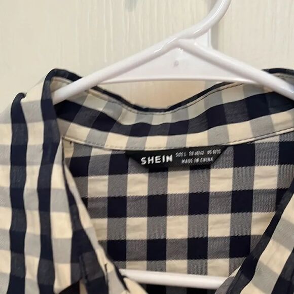 SHEIN precious navy and cream checkered shirt size large - Picture 2 of 3